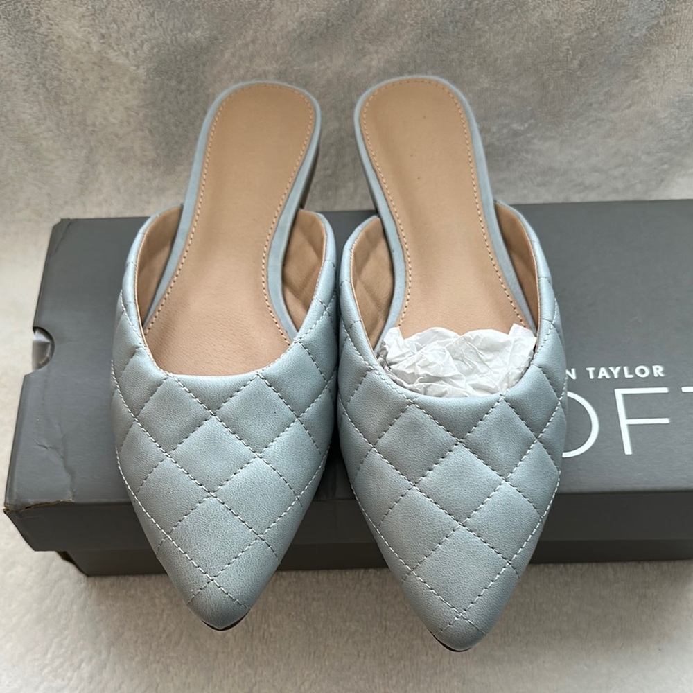 LOFT Women's Blue Quilted Mules